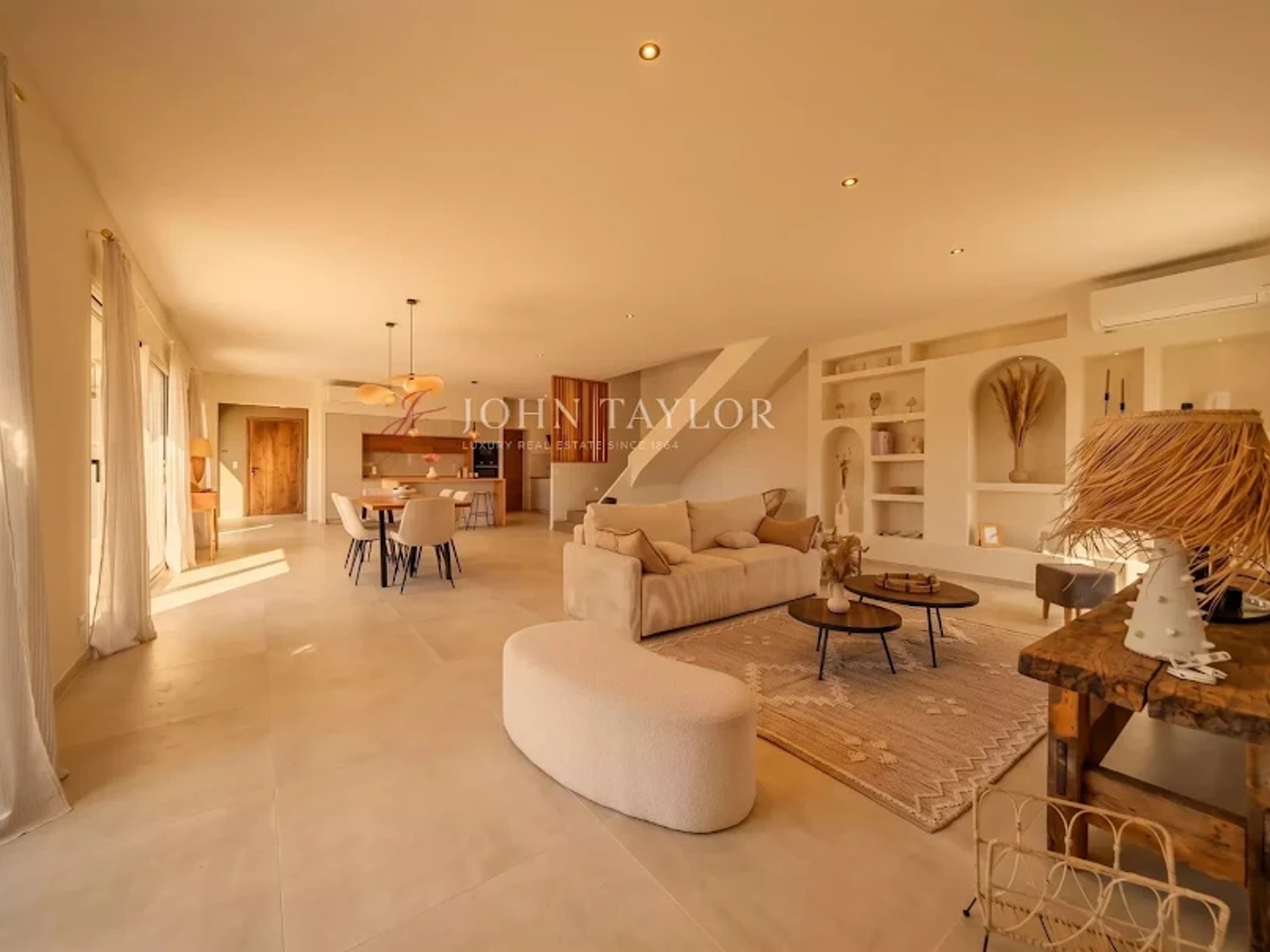 Maison à vendre - 6 pièces - 222m2 - Gordes (84220)
