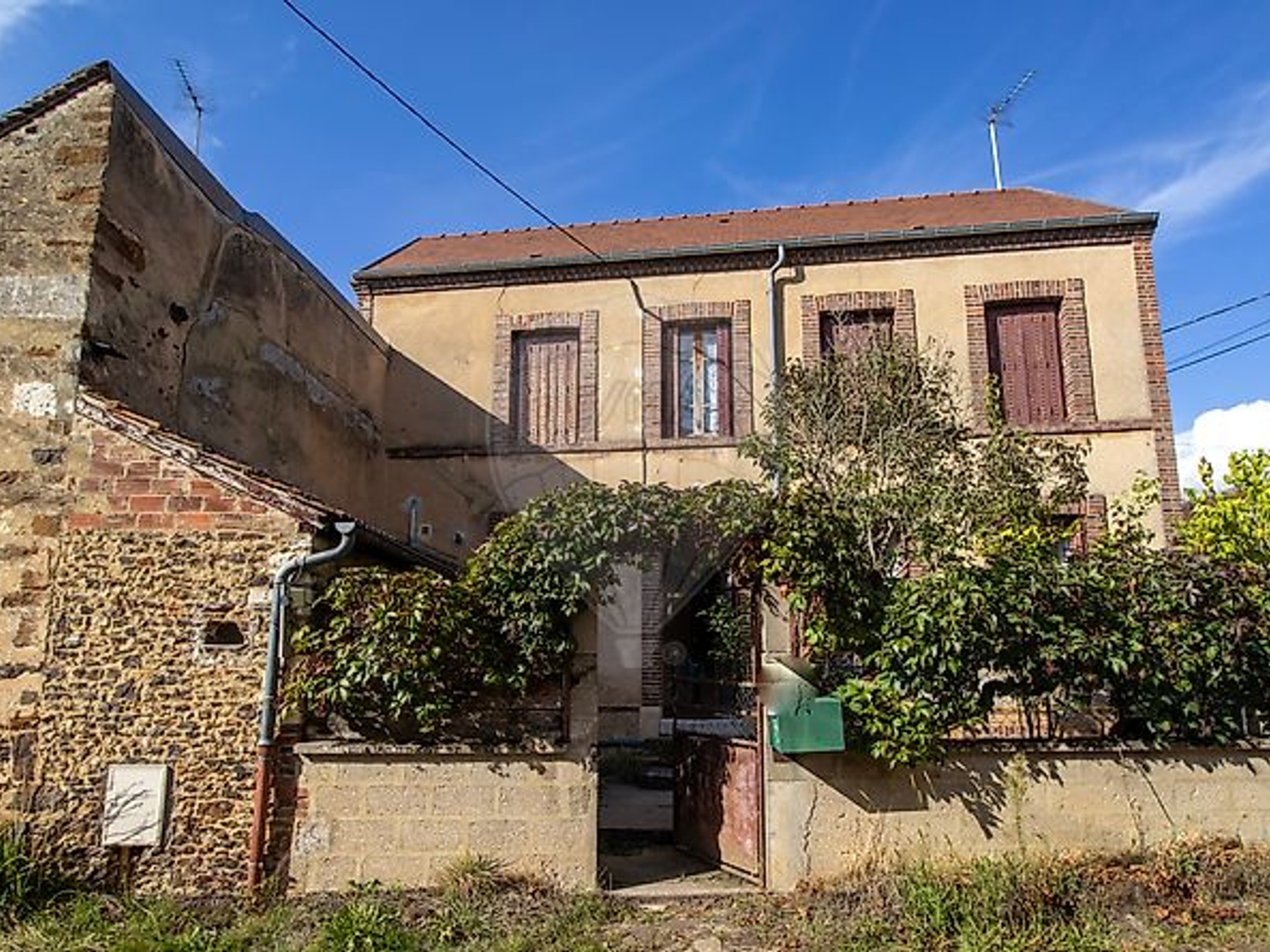 Maison à vendre - 4 pièces - 118m2 - Pourrain (89240)