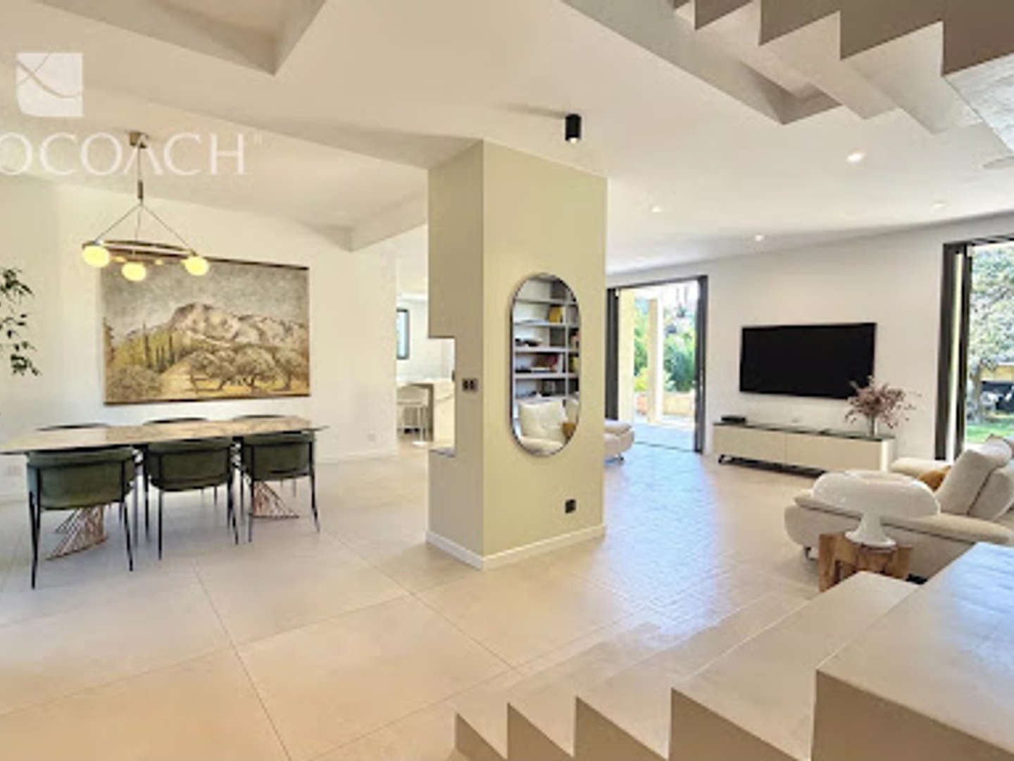 Maison à vendre - 6 pièces - 174m2 - Hyères (83400)