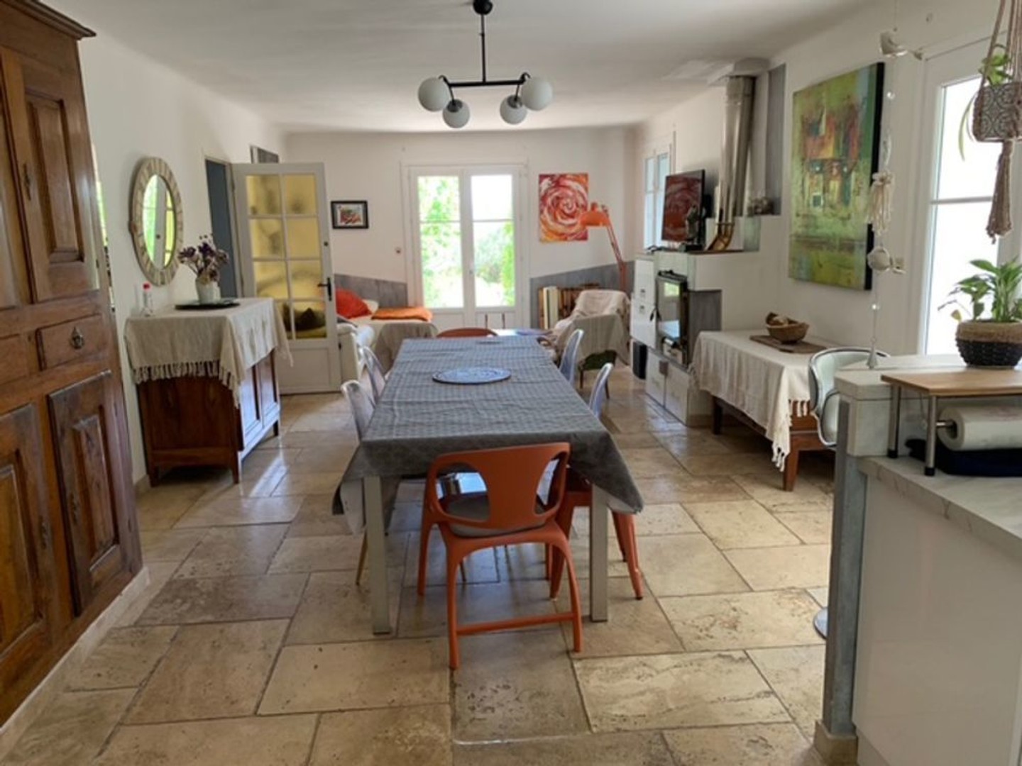 Maison à vendre - 7 pièces - 160m2 - Caumont-Sur-Durance (84510)