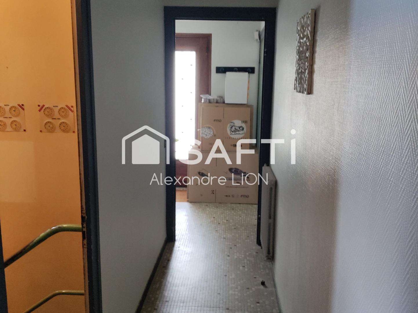 Venez visiter cette Maison de 139m² sur sous sol