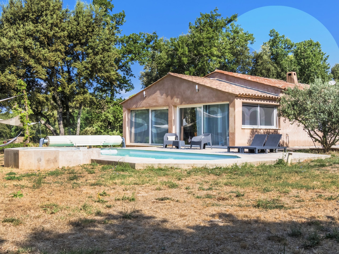 Maison à vendre - 5 pièces - 132m2 - Flassans-Sur-Issole (83340)