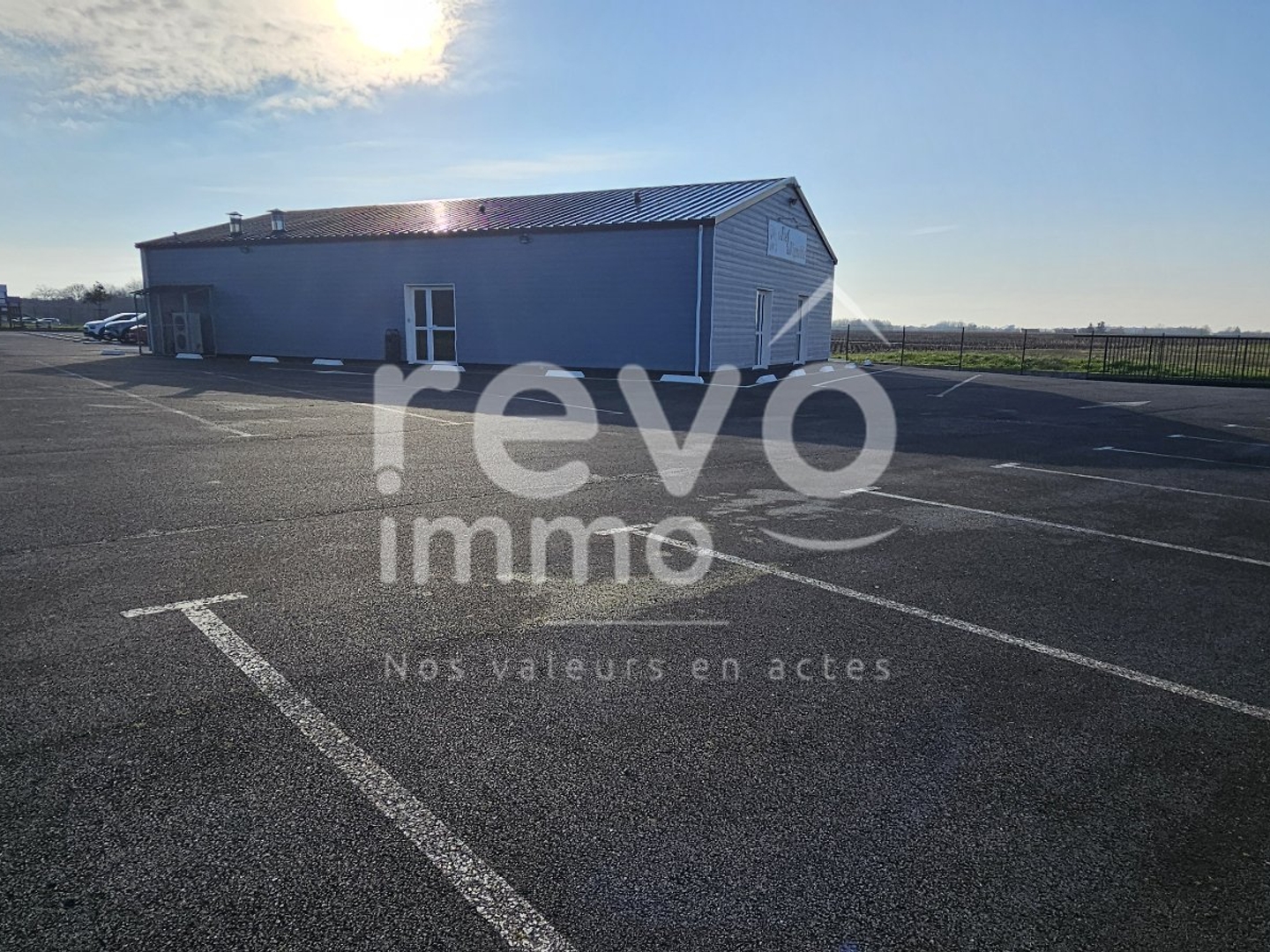 Bureaux à vendre - 279m2 - Mouzillon (44330)