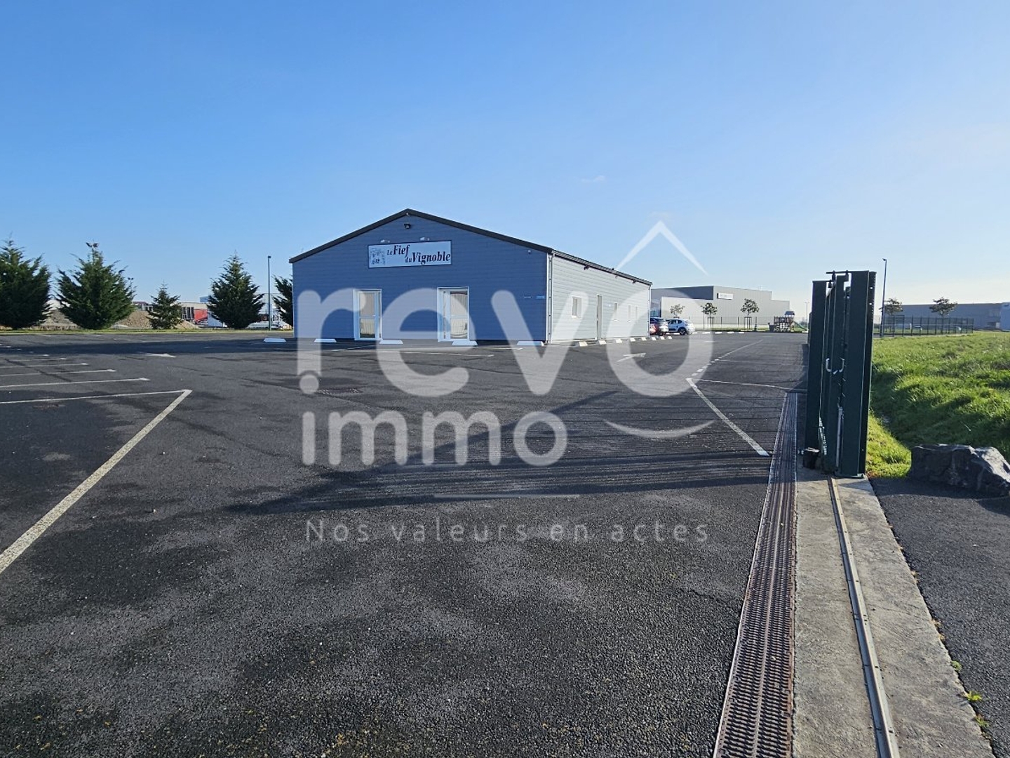 Bureaux à vendre - 279m2 - Mouzillon (44330)