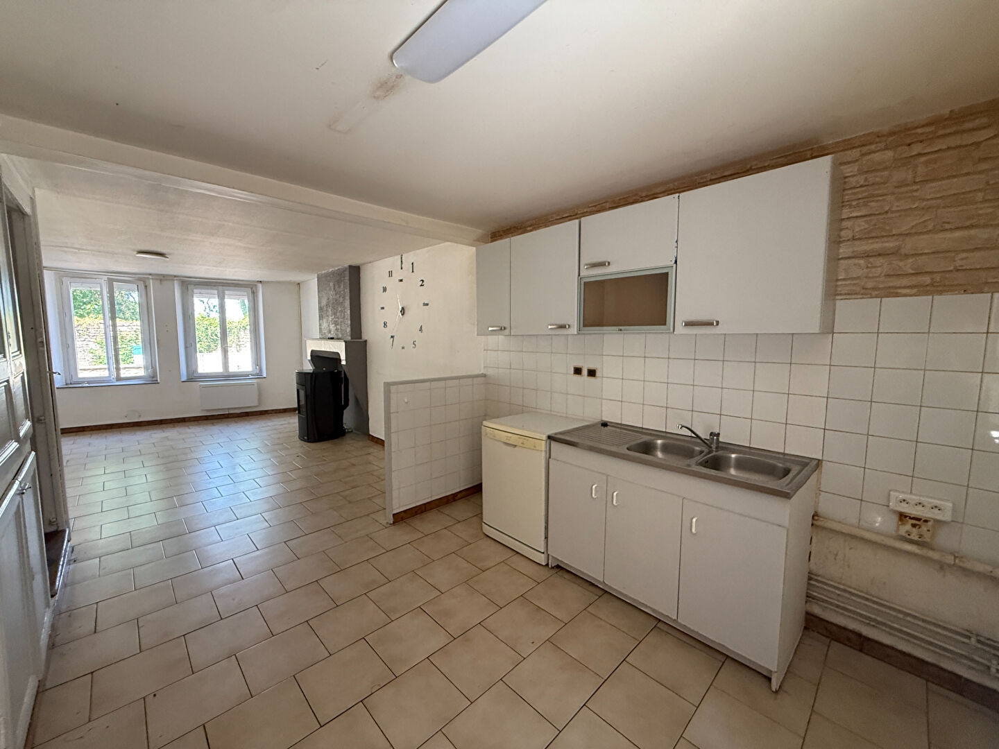 Immeuble à vendre - 150m2 - Saint-Marceau (08160)