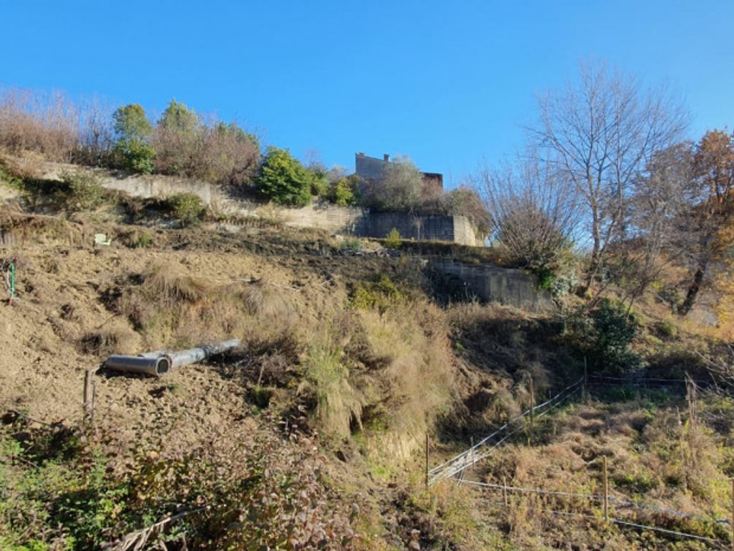 Terrain constructible 821 m²