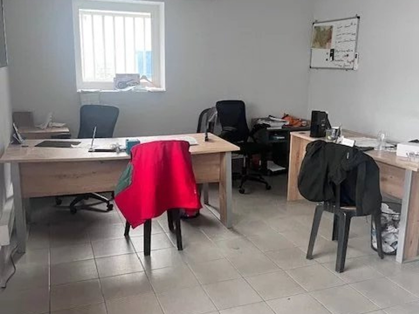Magasin à vendre - 370m2 - Gaillard (74240)