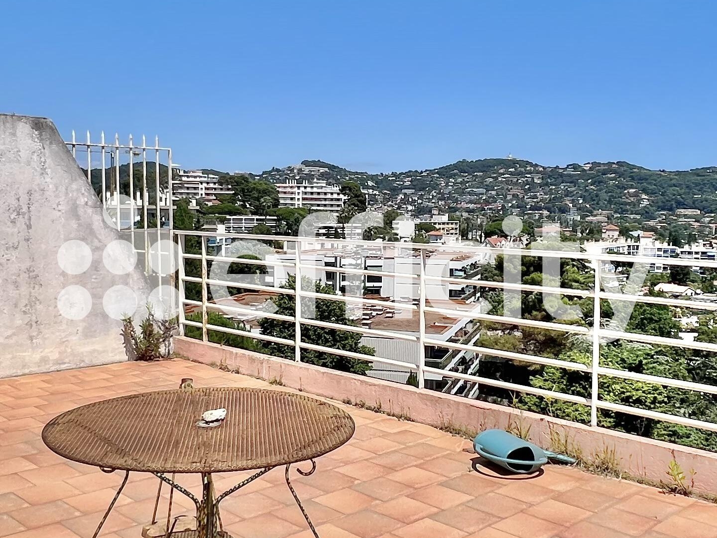 Appartement à vendre - 3 pièces - 66m2 - Cannes (06400)