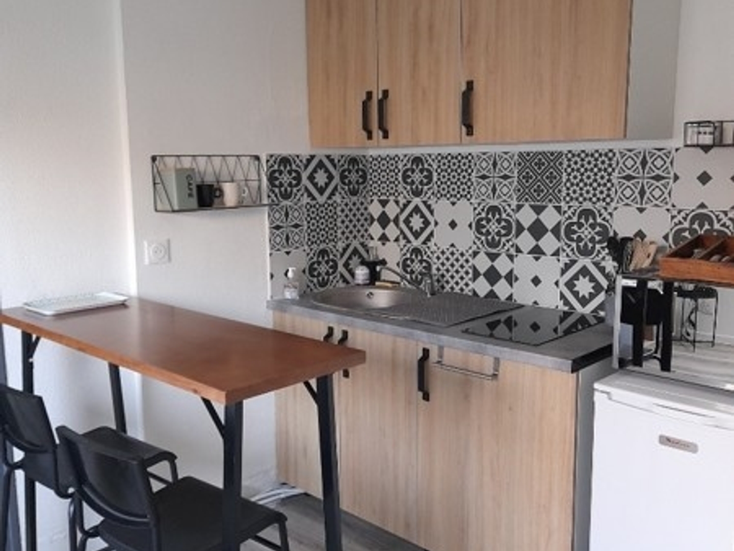 Appartement à vendre - 1 pièce - 9m2 - Auvers-Sur-Oise (95430)