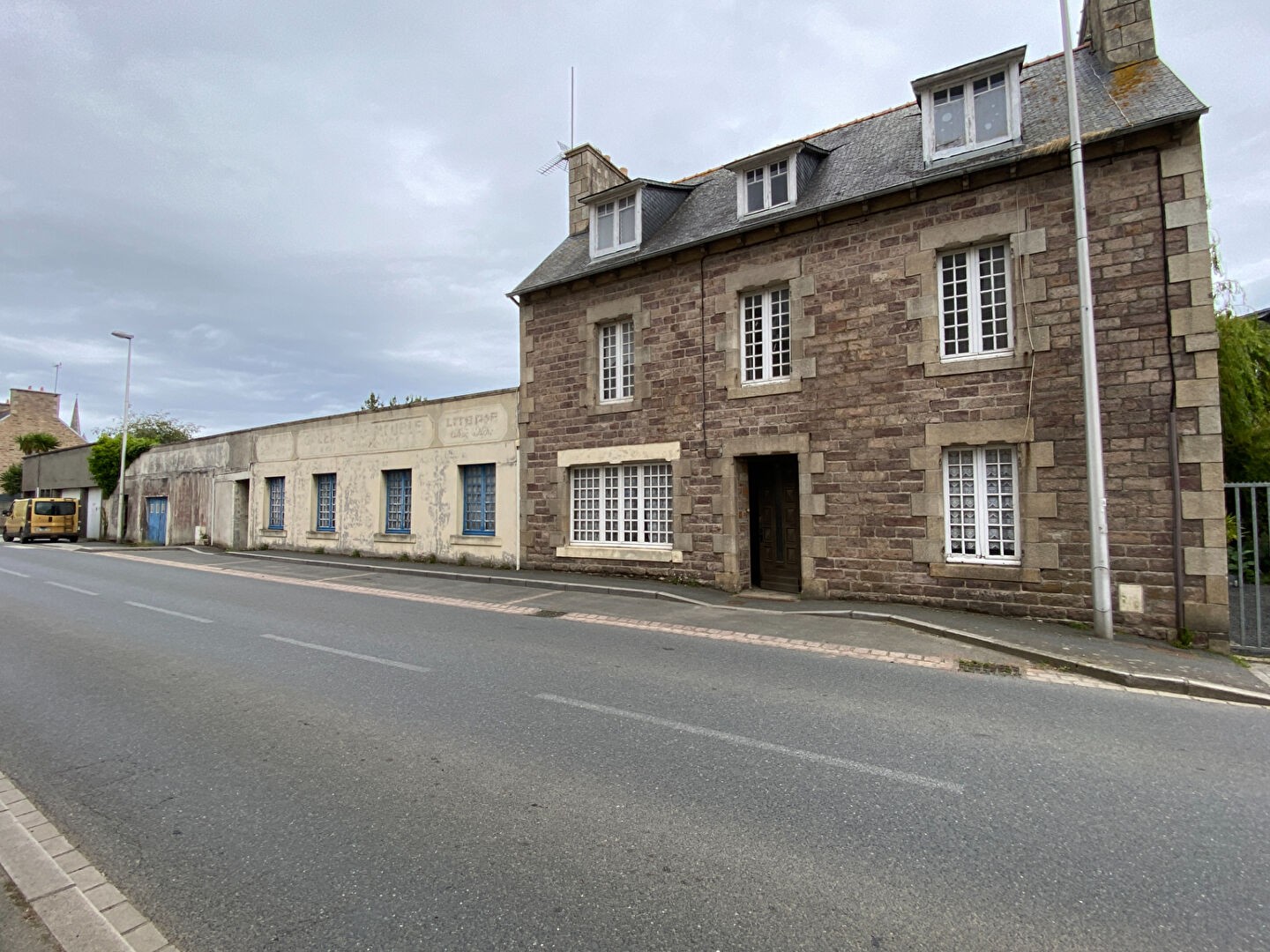 Maison 6 pièces 235 m²