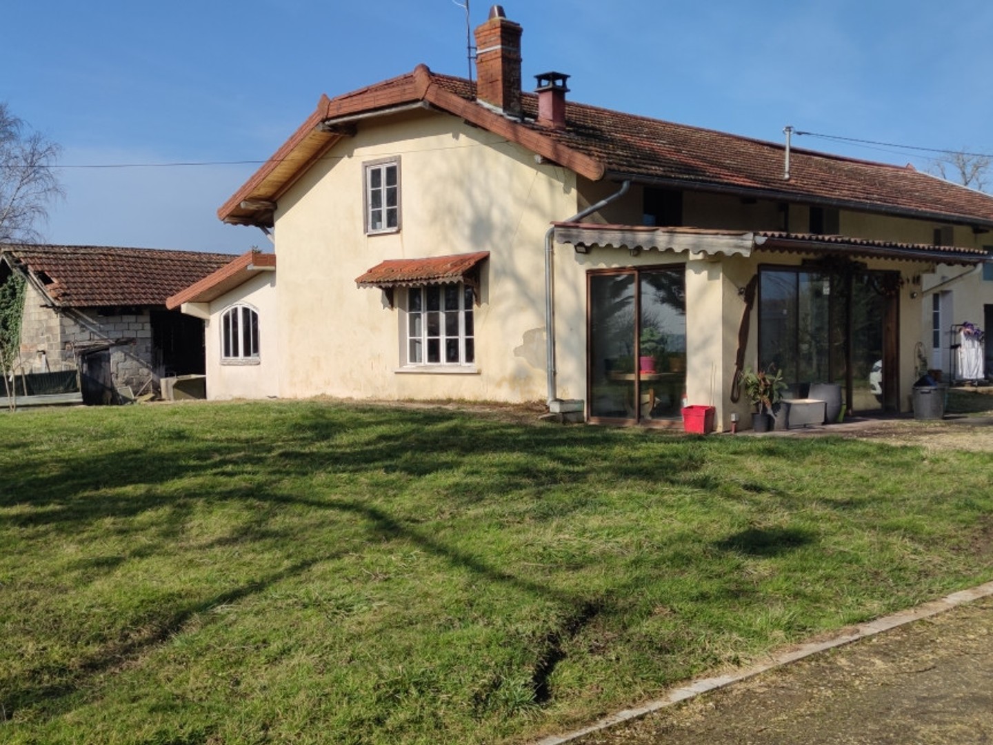 MAISON 4 CHAMBRES AVEC TERRAIN