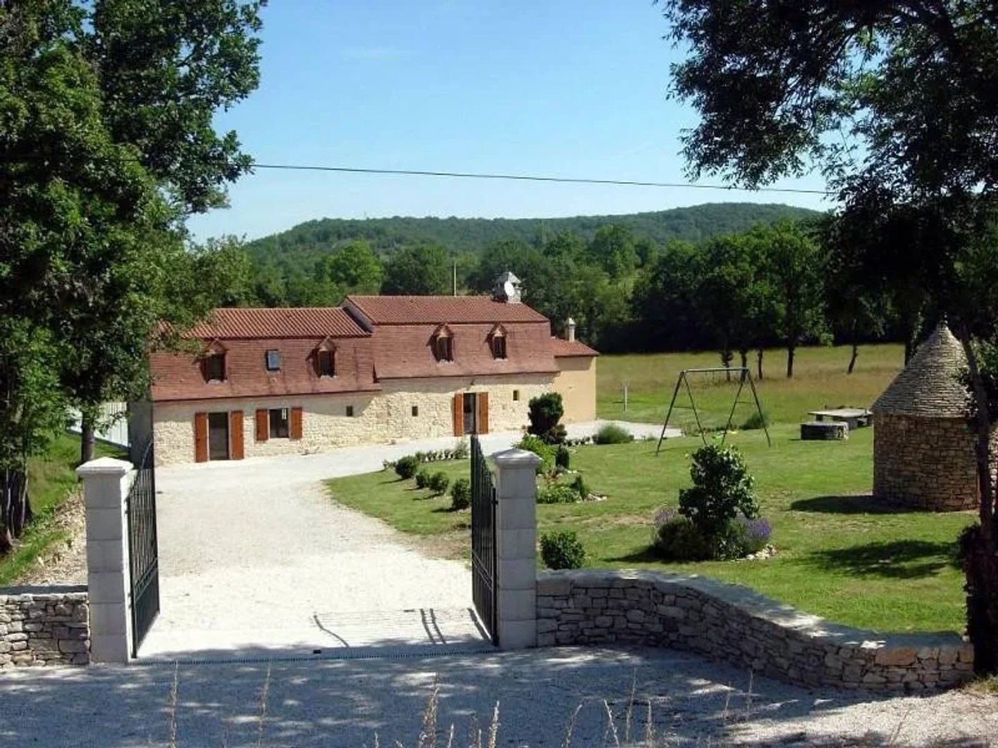 Maison 6 pièces 220 m²