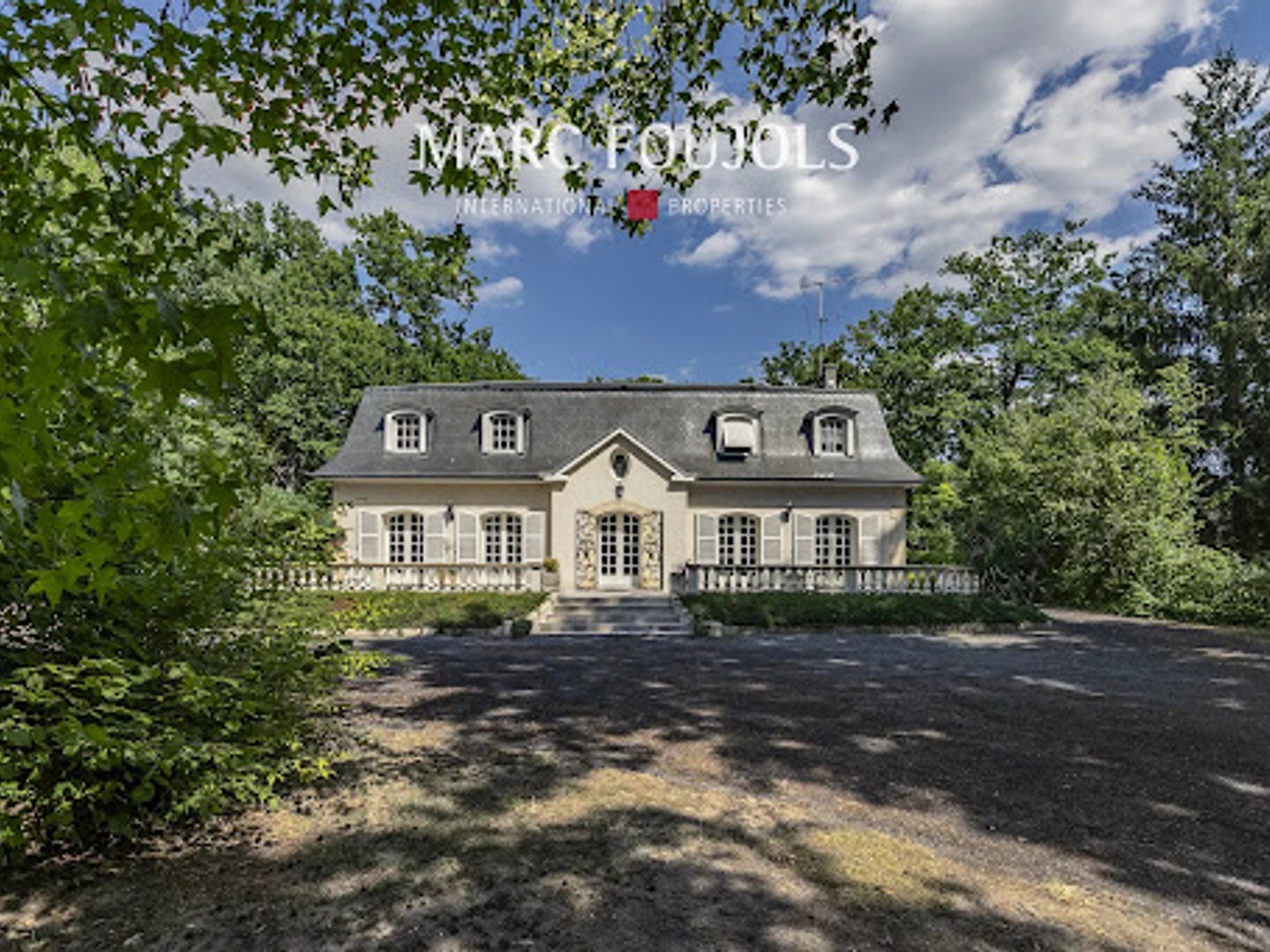 Maison à vendre - 7 pièces - 220m2 - Lamorlaye (60260)