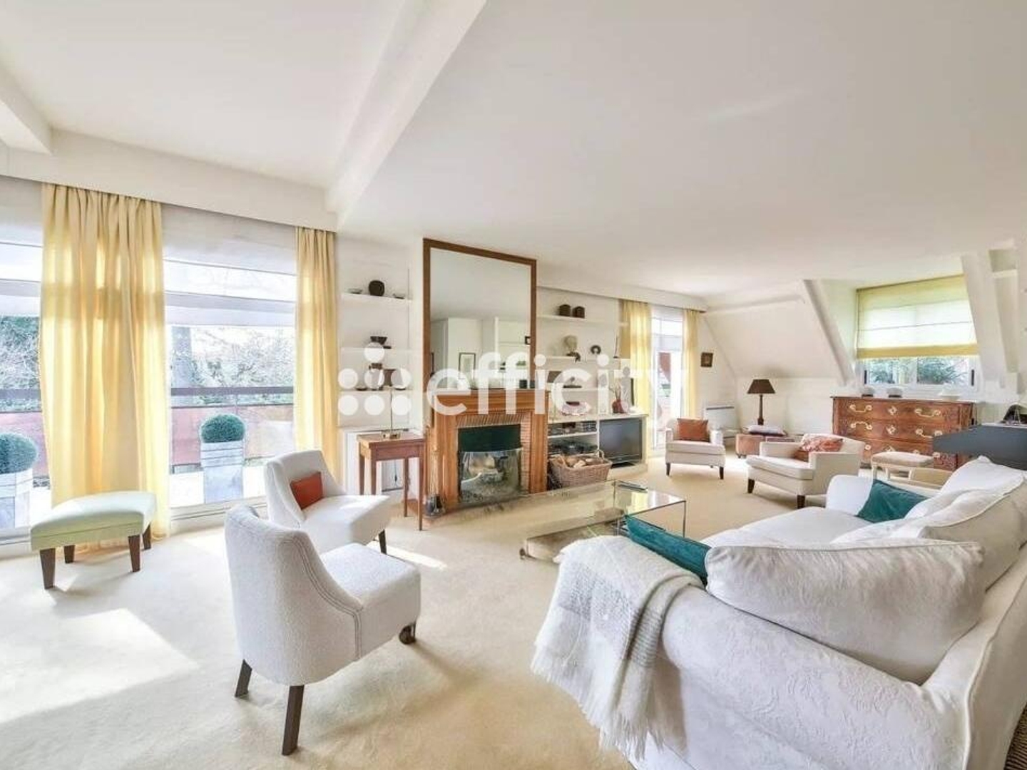 Appartement 5 pièces 152 m²