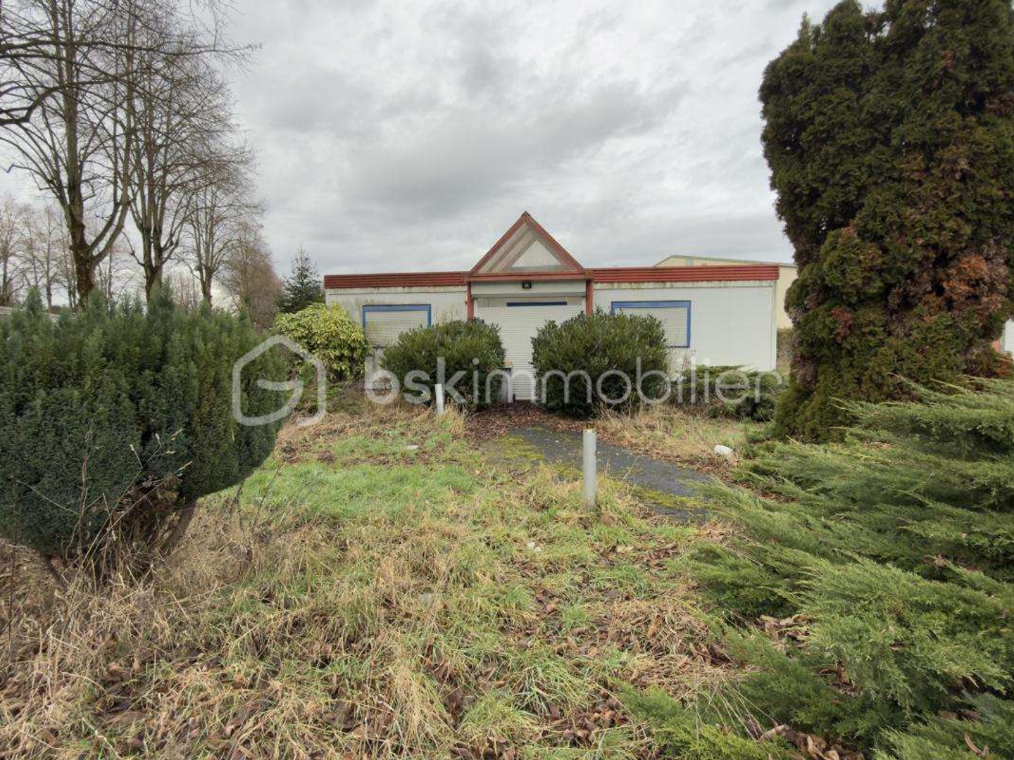 Locaux à vendre - 1471m2 - Amiens (80000)