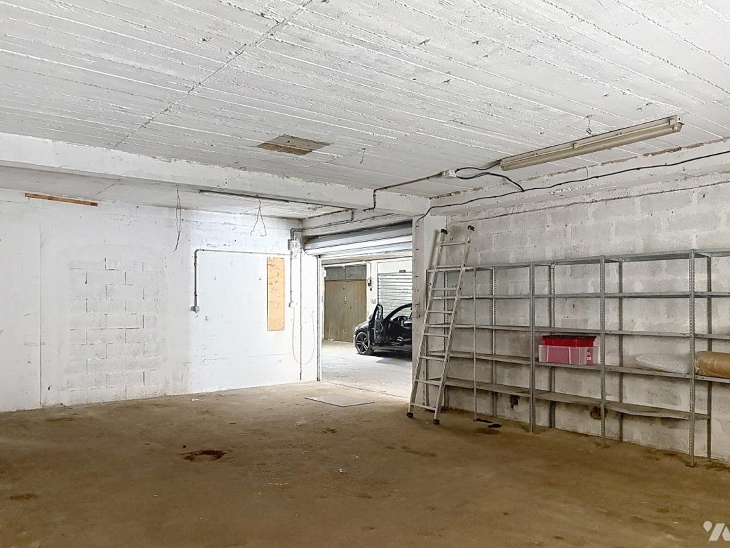 Parking / garage / box à vendre - 56m2 - Cannes (06400)