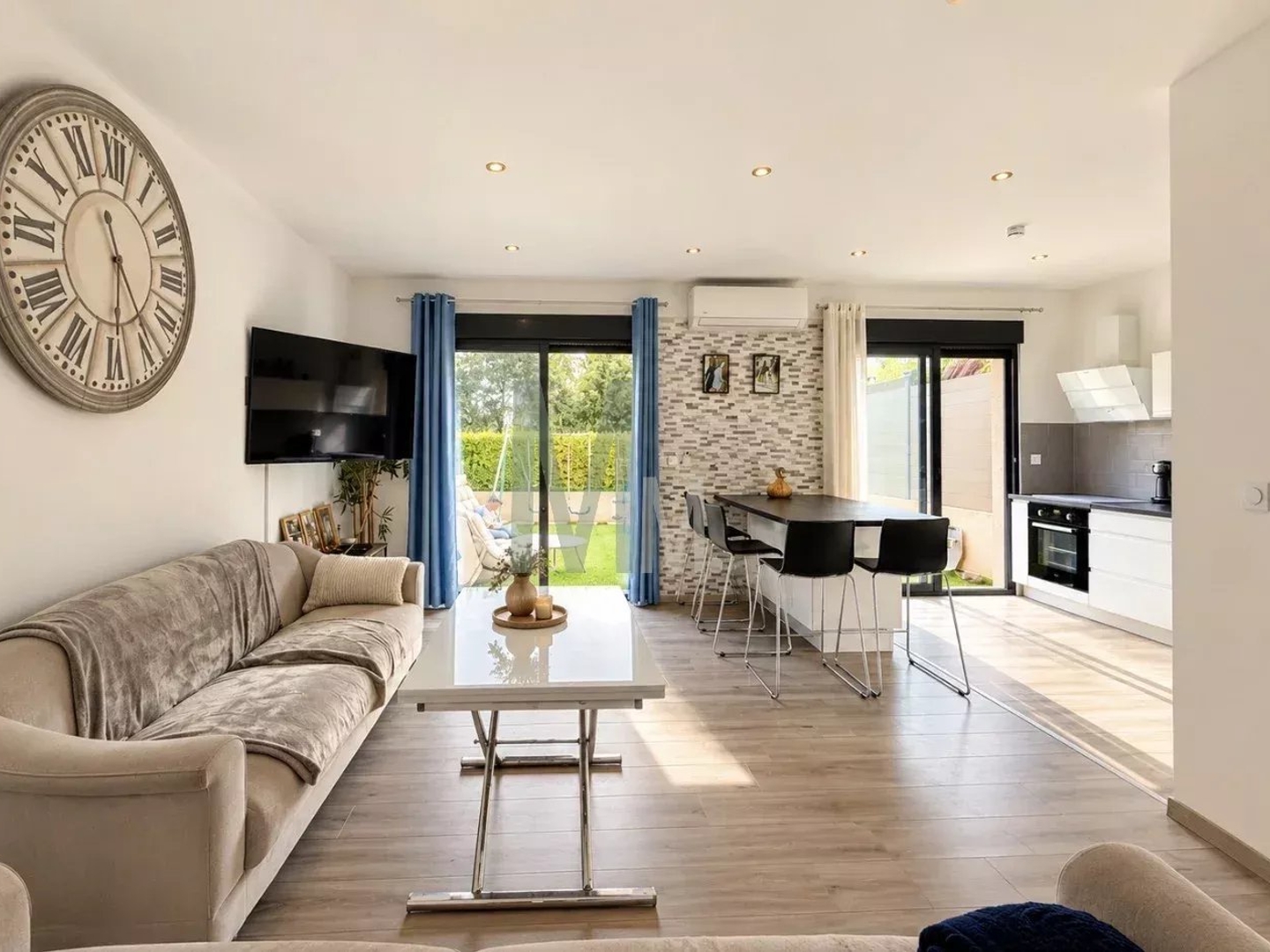 Maison mitoyenne moderne 4 pièces au Cannet