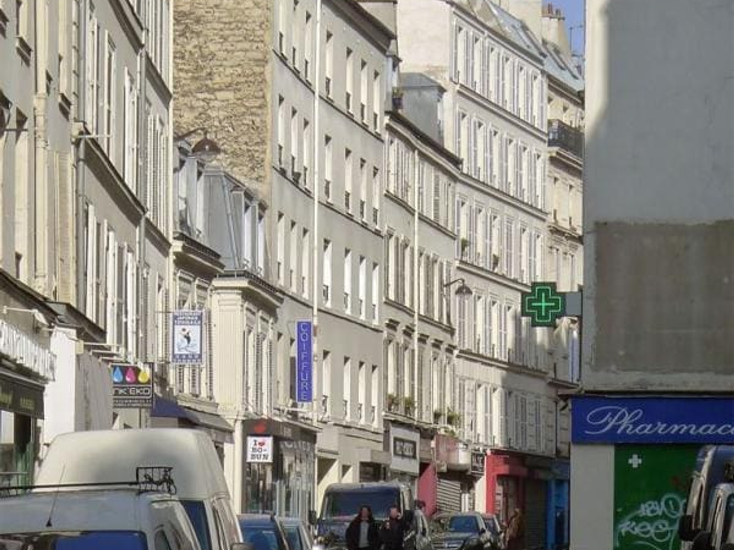VENTE DE MURS OCCUPÉS - 50M2 - PARIS 17ÈME BATIGNOLLE