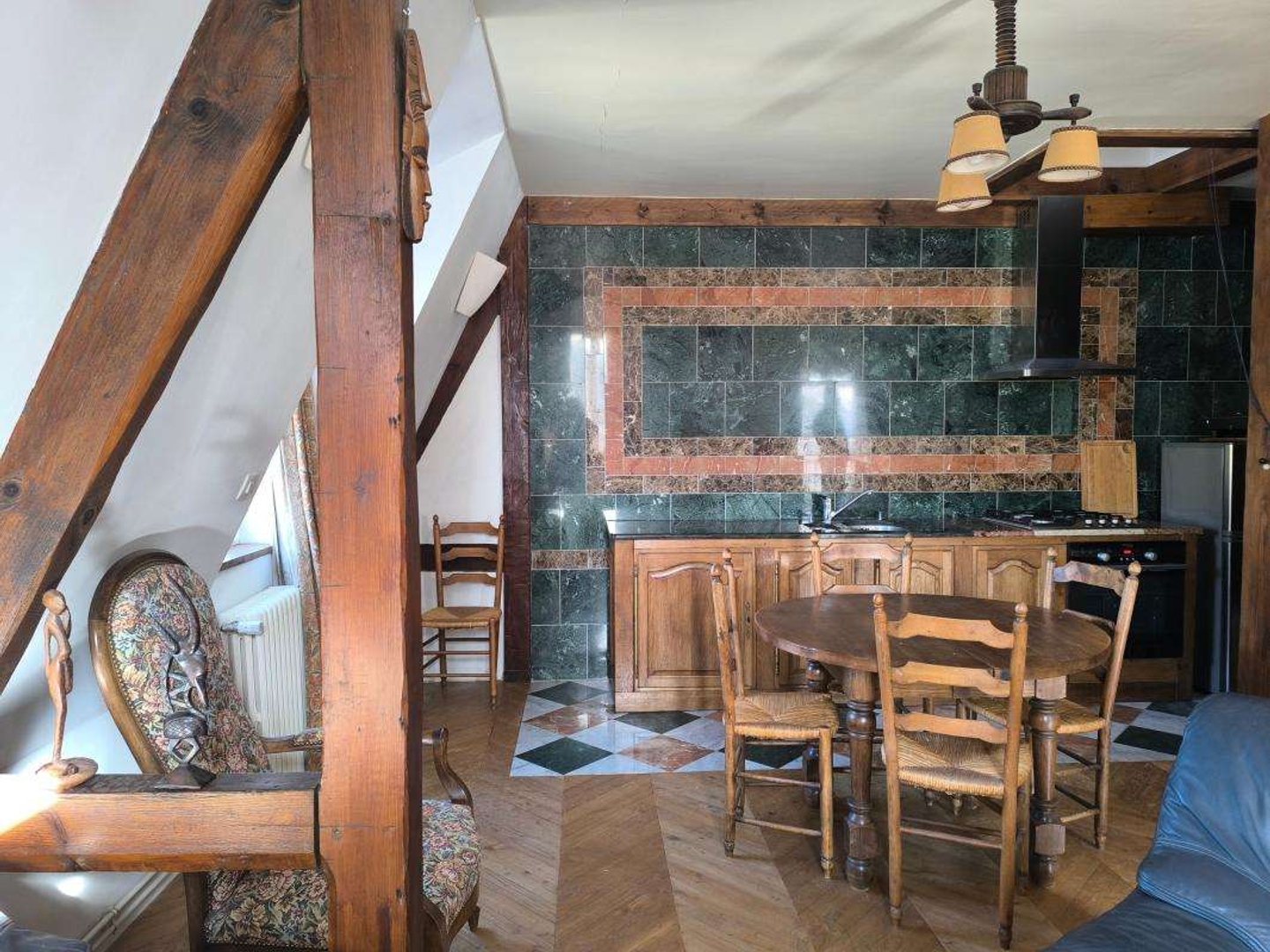 Maison 3 pièces 200 m²