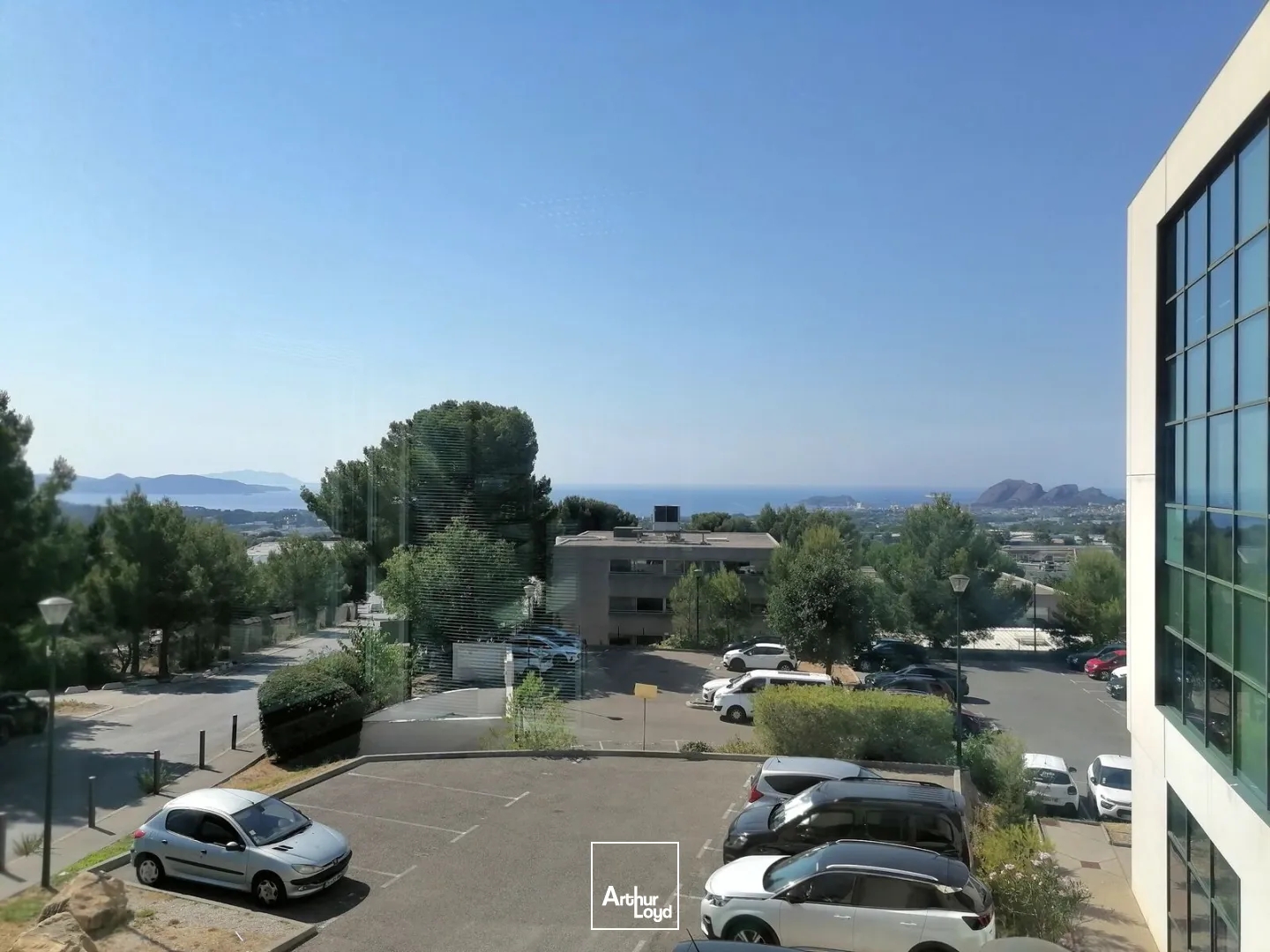 Bureaux avec vue mer et parkings à vendre - Espace Mistral - ATHELIA IV - La Ciotat