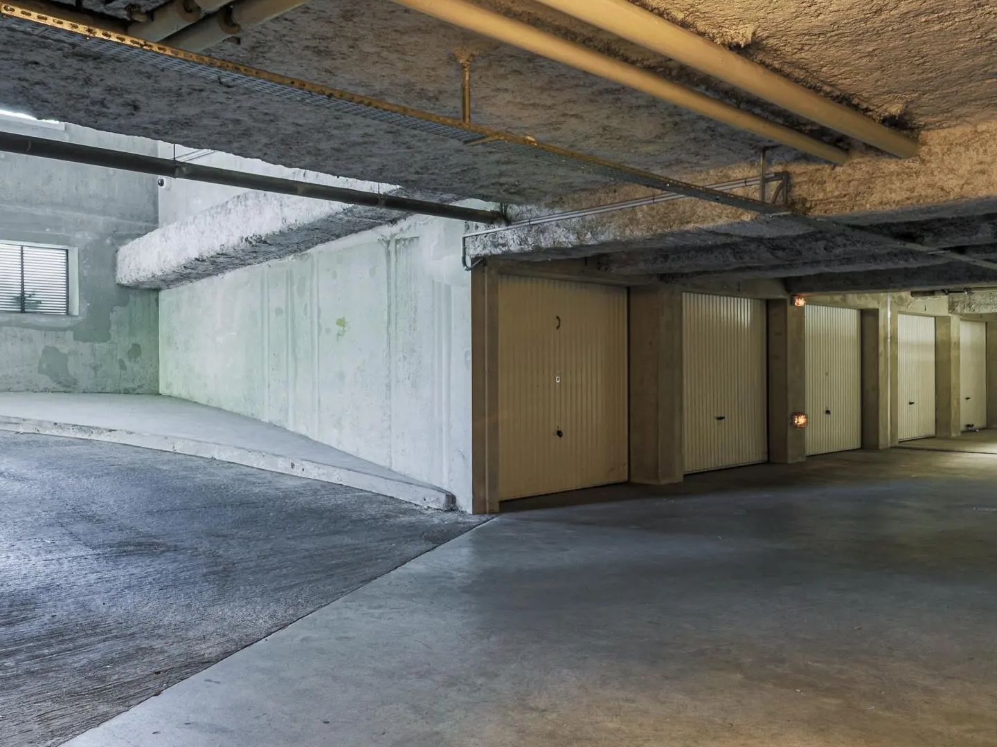 Parking 17 m²