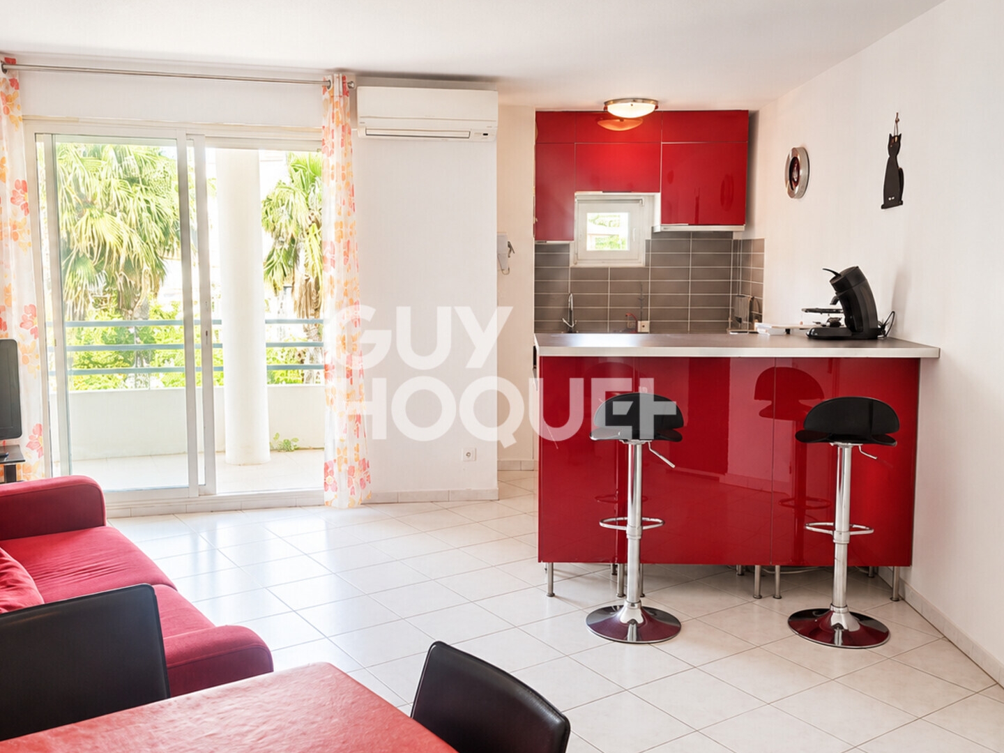 Appartement à vendre - 2 pièces - 42m2 - Cavalaire-Sur-Mer (83240)