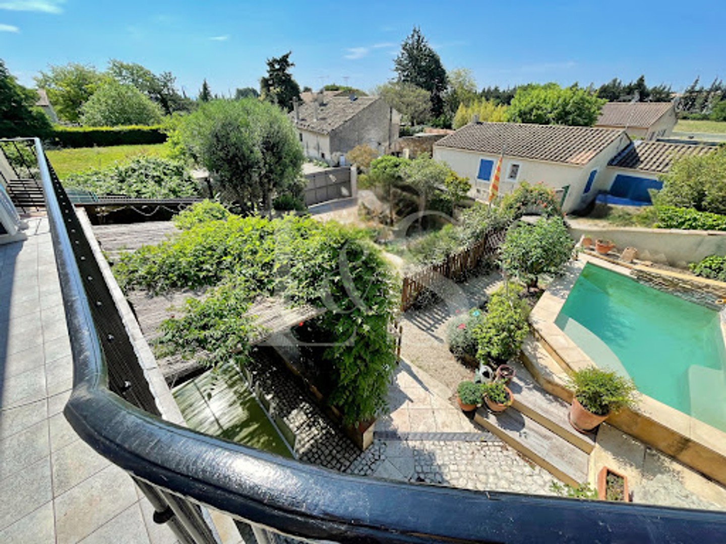 Maison 9 pièces 270 m²