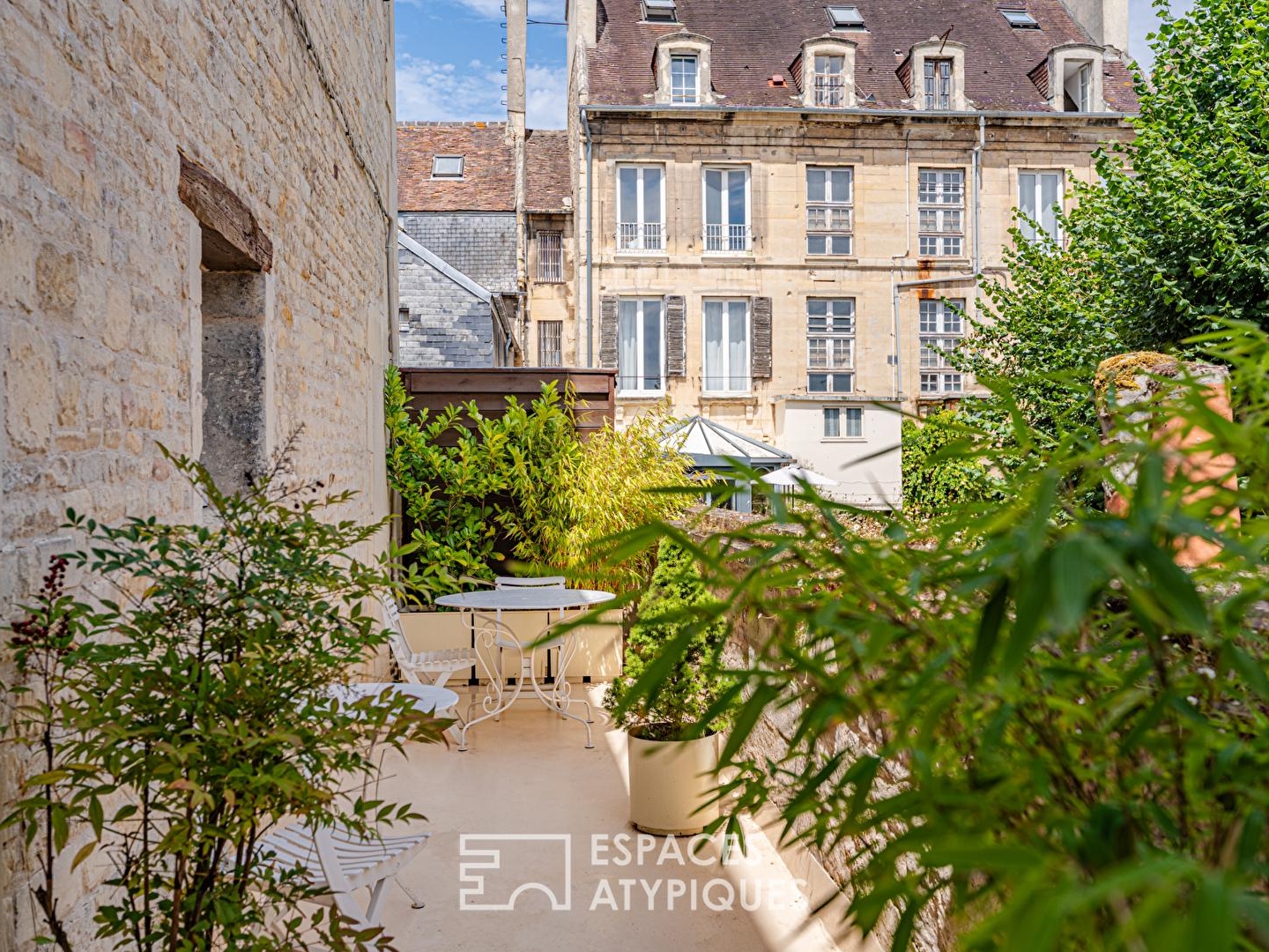 Appartement design avec terrasse au coeur du centre historique