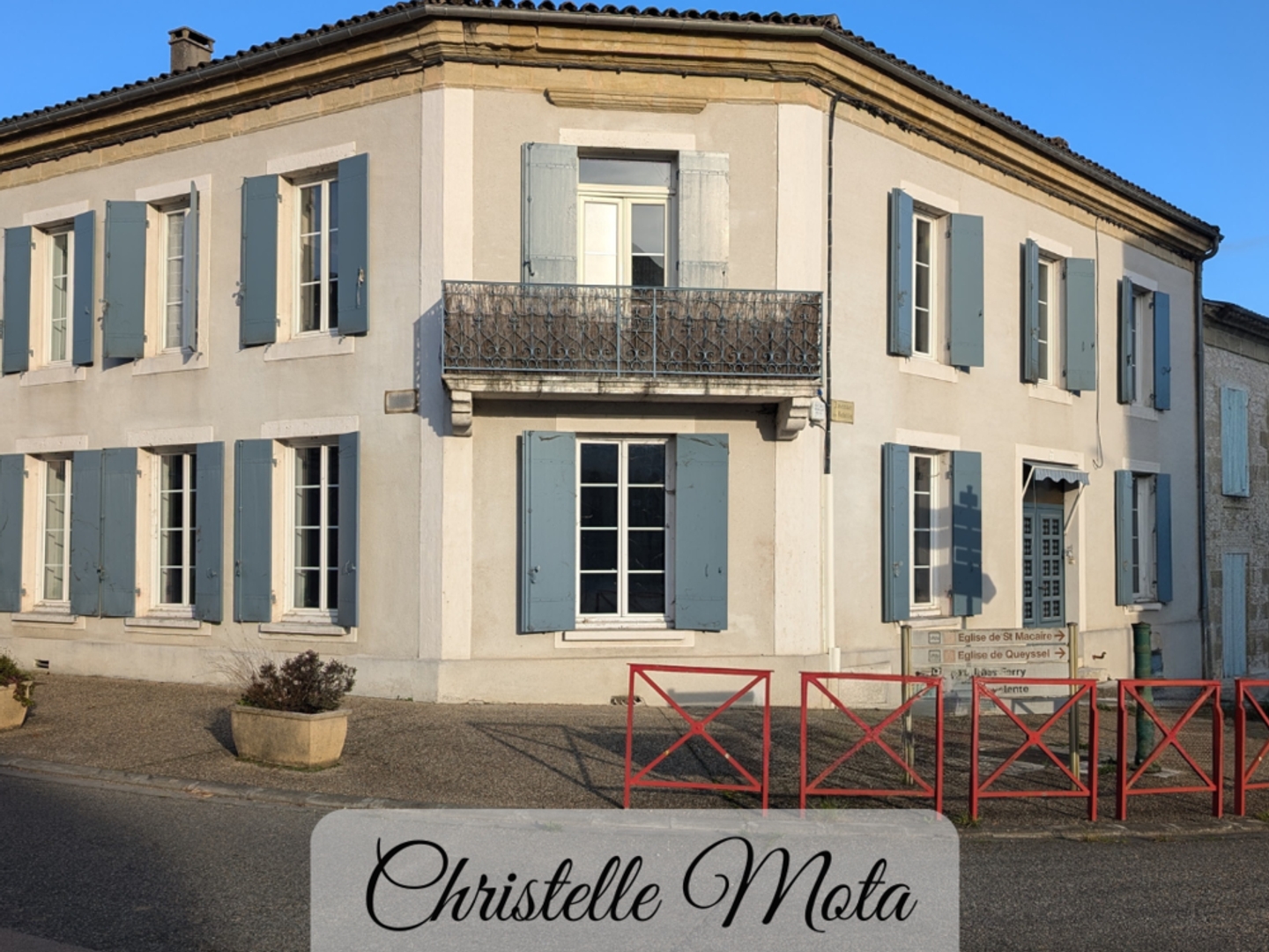 Maison à vendre - 8 pièces - 285m2 - Lauzun (47410)