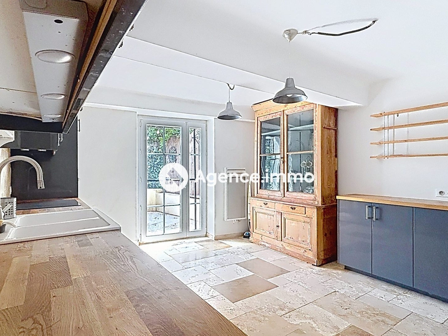 Maison à vendre - 5 pièces - 103m2 - Besse-Sur-Issole (83890)