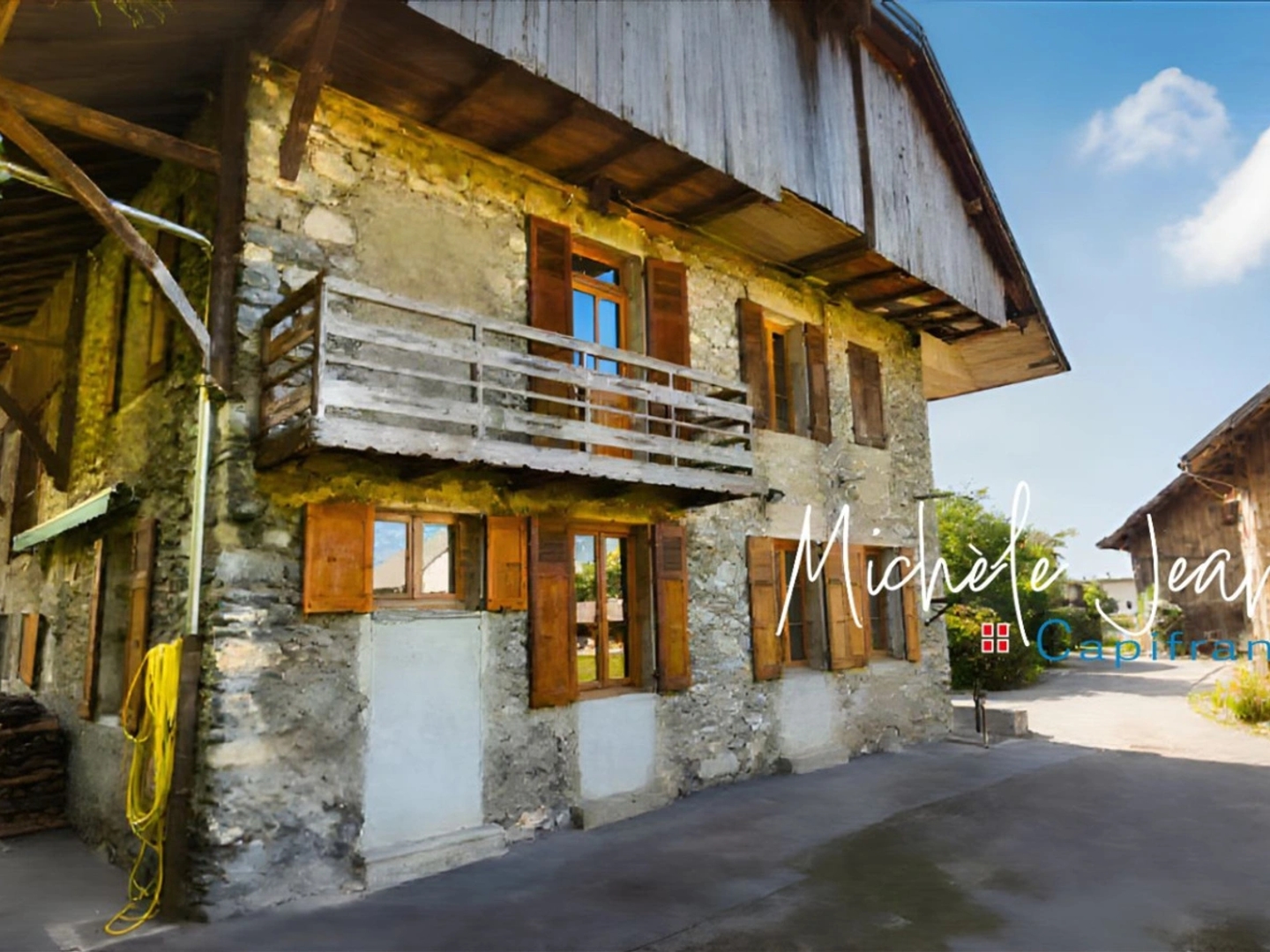 Maison à vendre - 7 pièces - 150m2 - Aiton (73220)