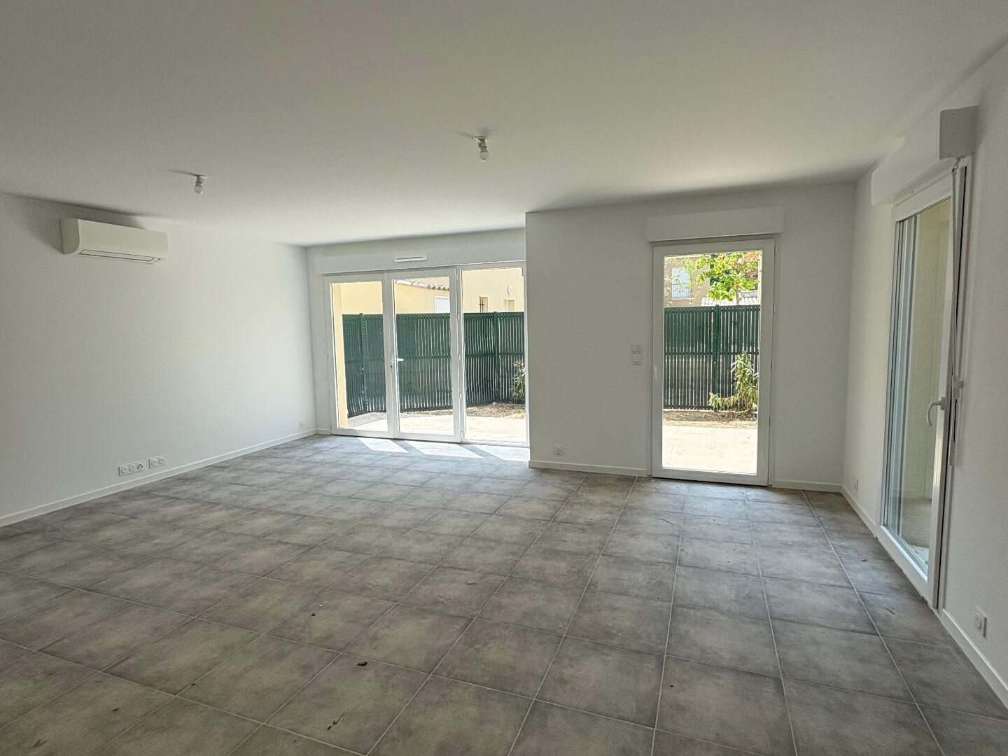 Maison à vendre - 5 pièces - 104m2 - Salon-De-Provence (13300)