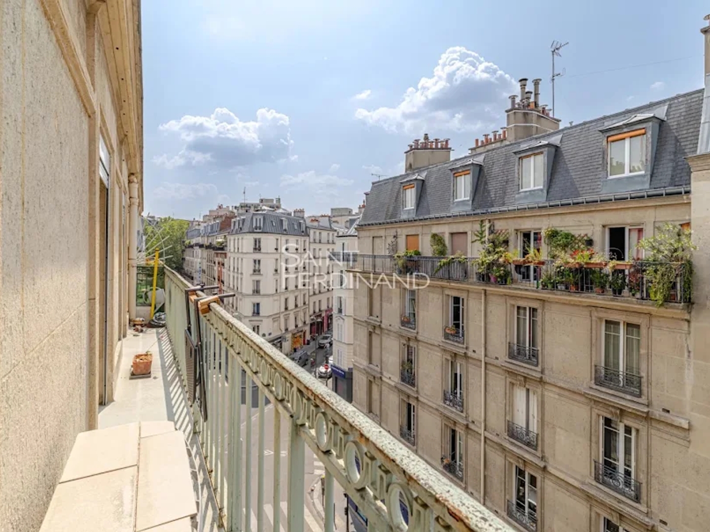 Appartement à vendre - 2 pièces - 30m2 - Paris 18e (75018)