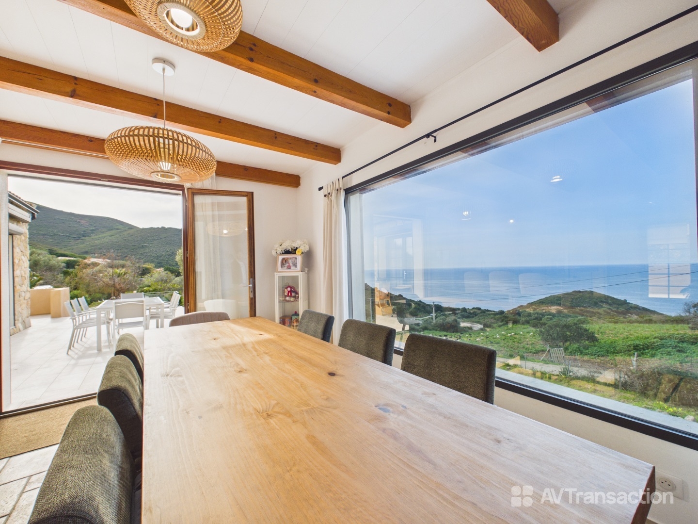 Maison à vendre - 6 pièces - 265m2 - Pevani (20111)