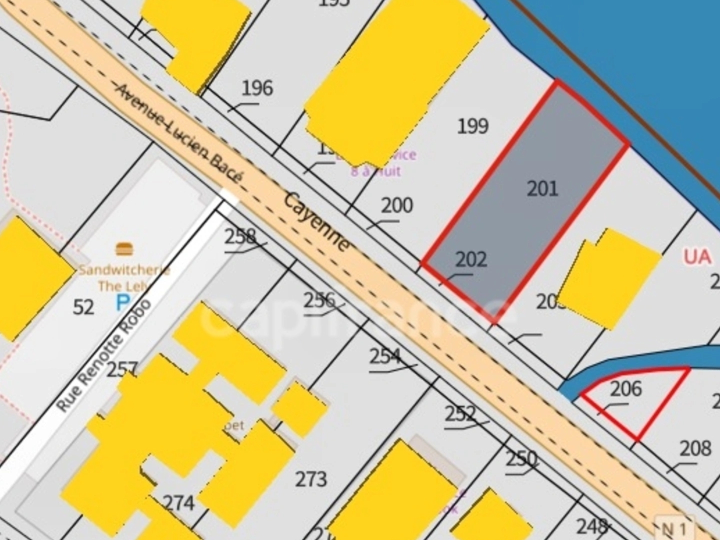 Terrain 1001 m²