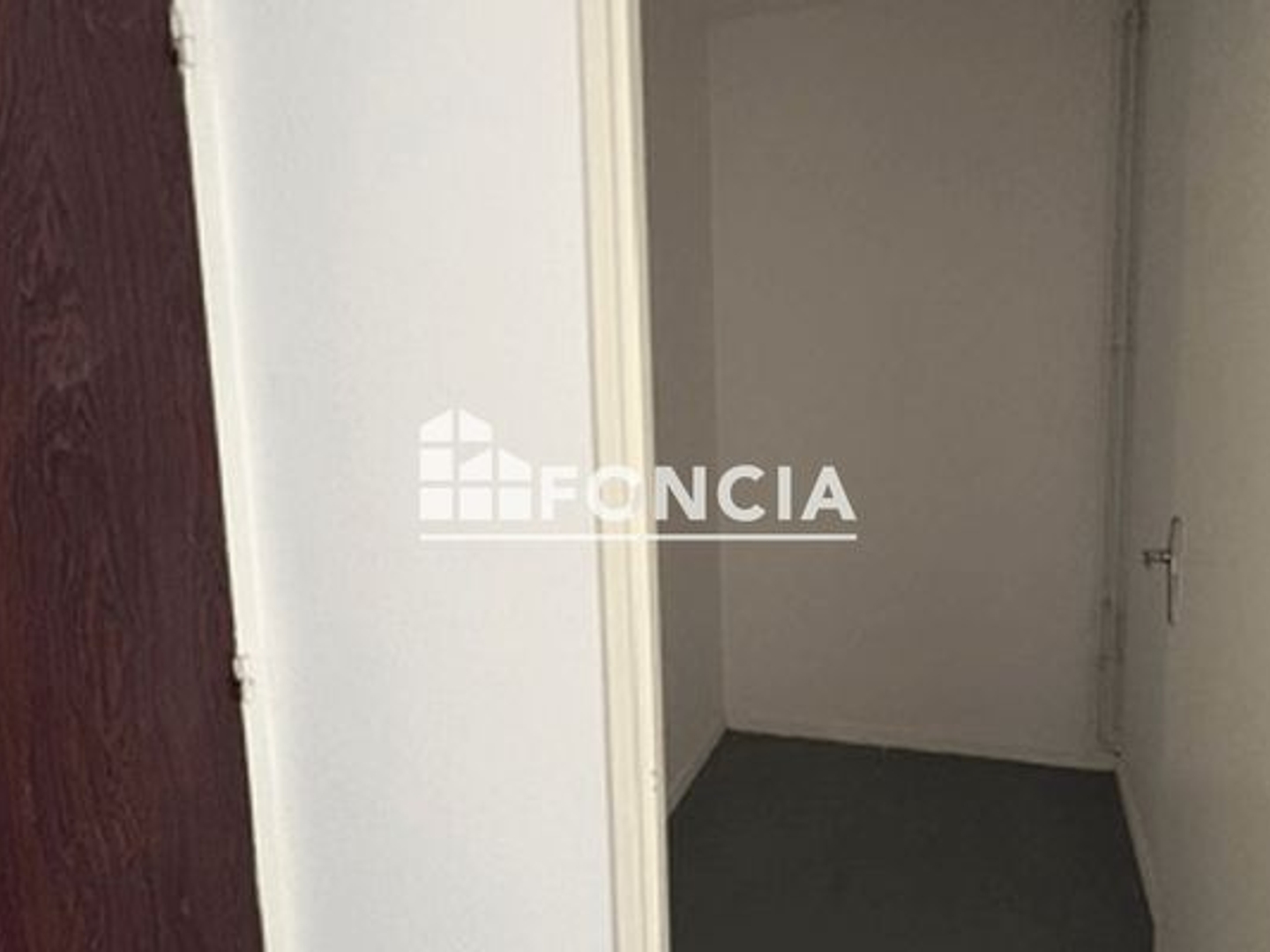 Appartement à vendre - 1 pièce - 32m2 - Charleville-Mézières (08000)