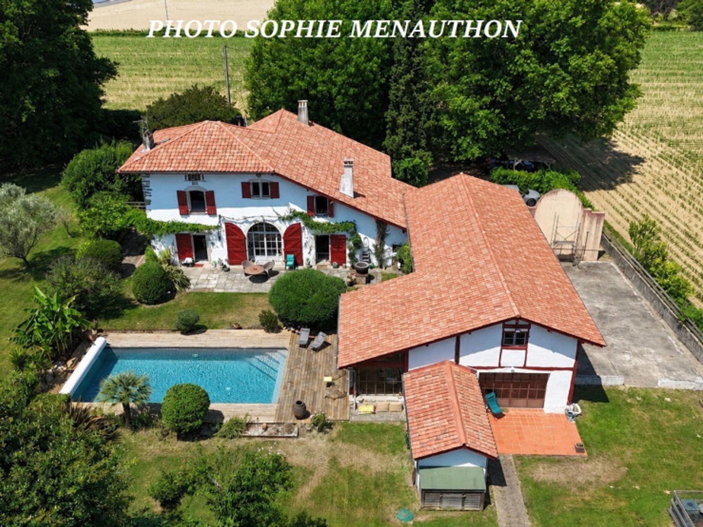 Maison à vendre - 8 pièces - 310m2 - Urt (64240)