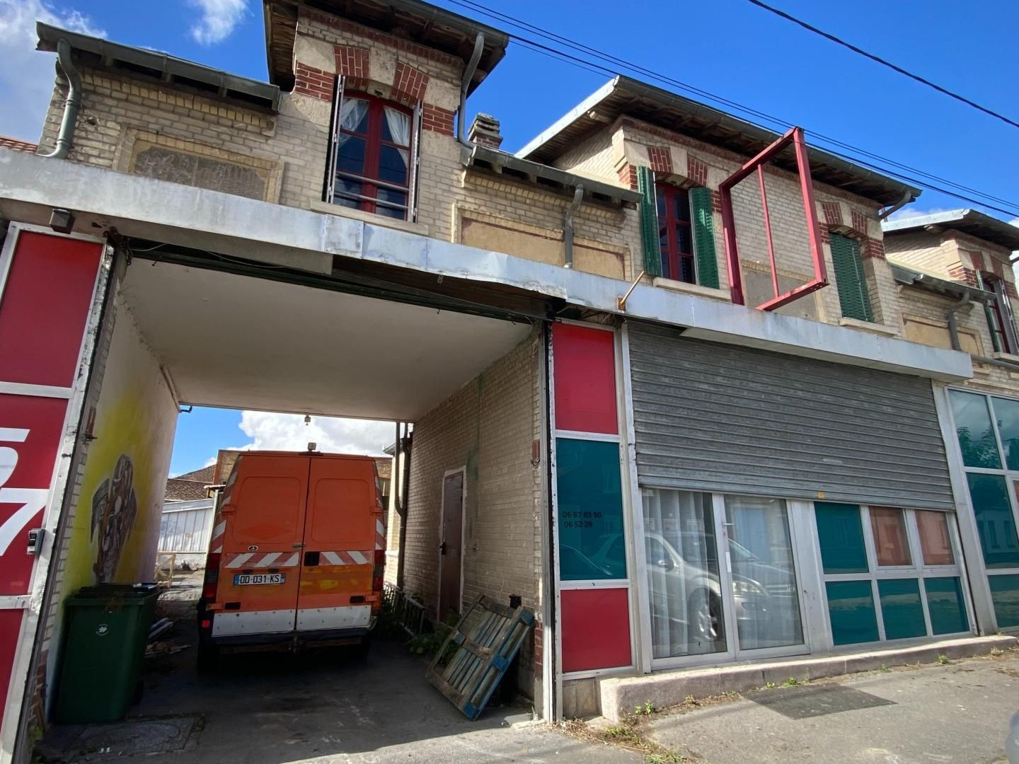 Bureaux 7 pièces 75 m²