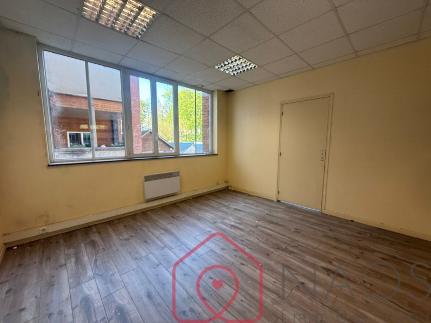 Locaux à vendre - 2 pièces - 44m2 - Floing (08200)