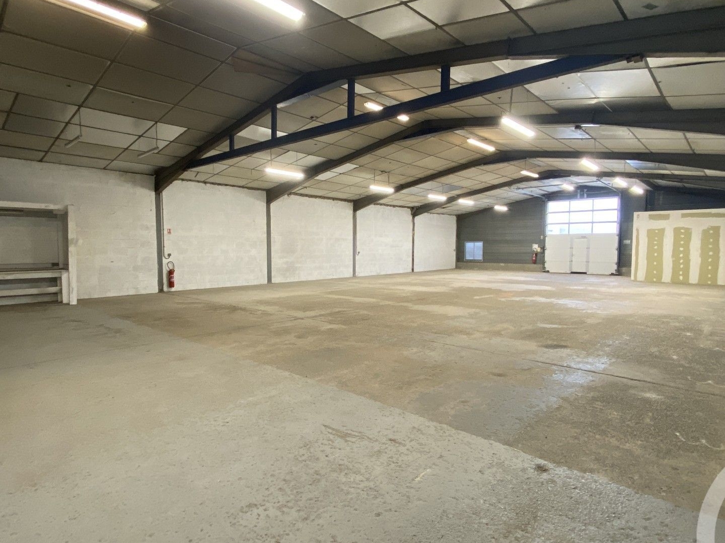 Magasin à vendre - 644m2 - Blain (44130)