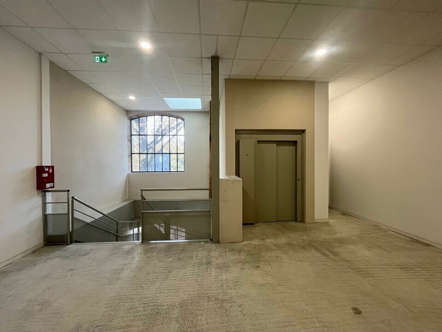 LOCAL D'ACTIVITE - ATELIER A VENDRE