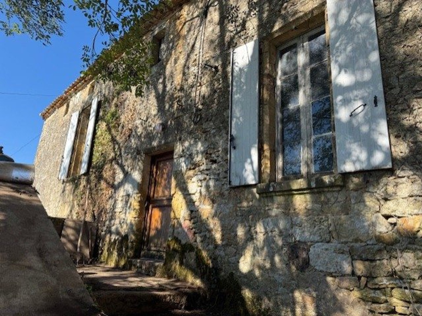 Maison 2 pièces 77 m²