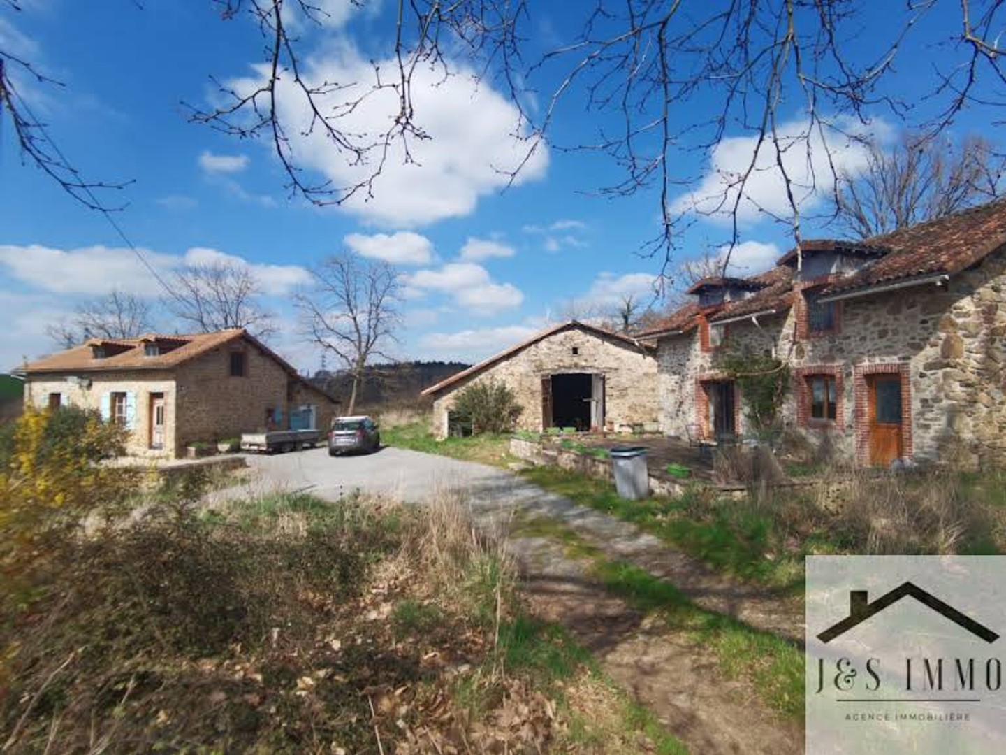 Maison 8 pièces 238 m²