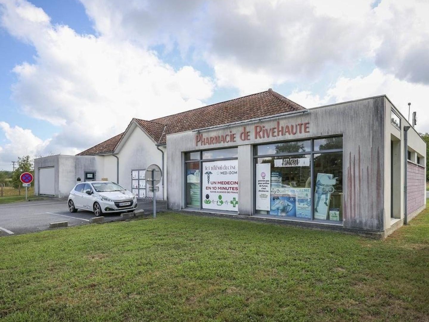 MURS COMMERCIAUX 340M2 - ENSEMBLE PROFESSIONNEL- GROS POTENTIEL