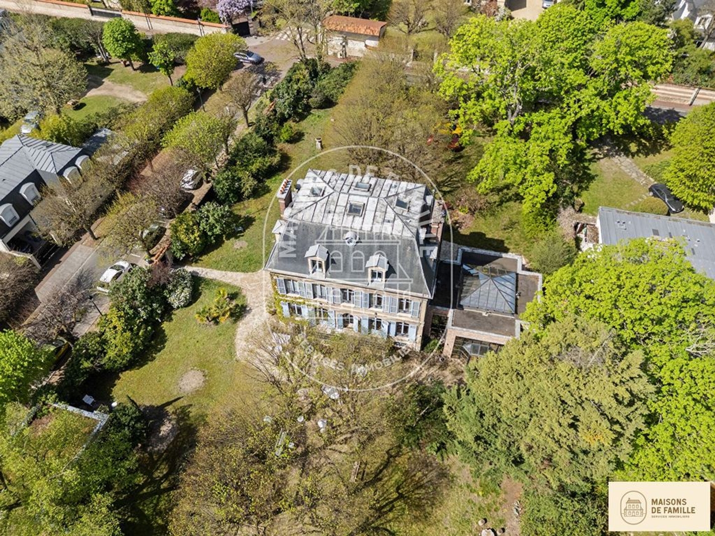 Maison à vendre - 10 pièces - 500m2 - Croissy-Sur-Seine (78290)
