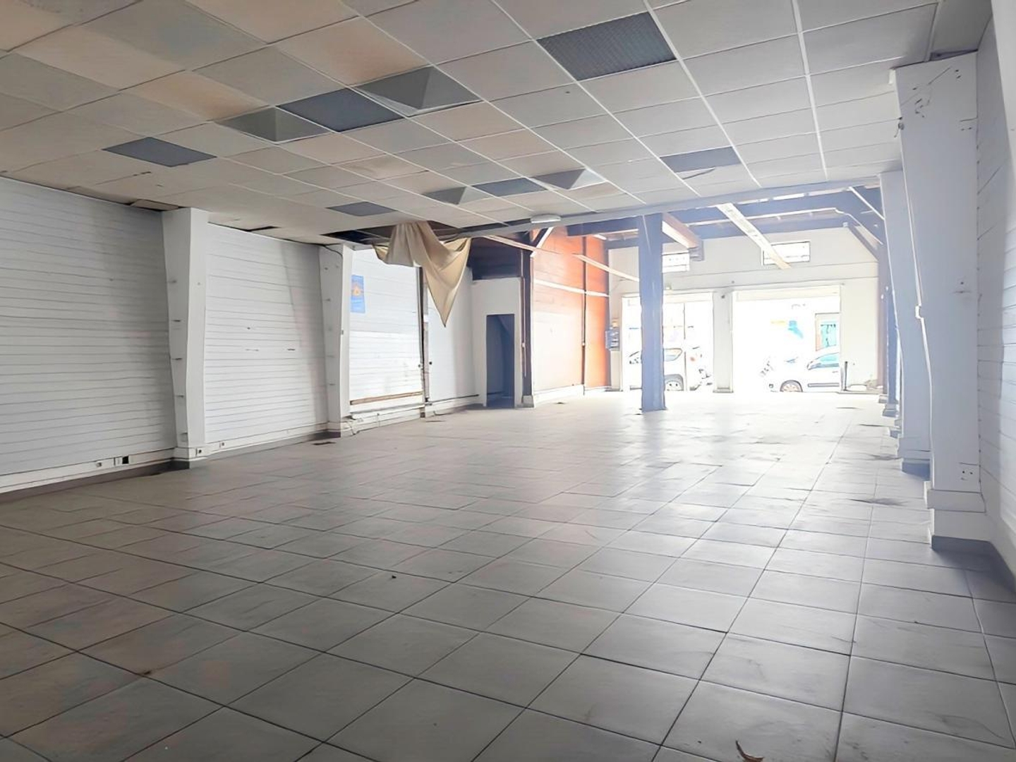 Immeuble à vendre - 372m2 - Pointe-À-Pitre (97110)