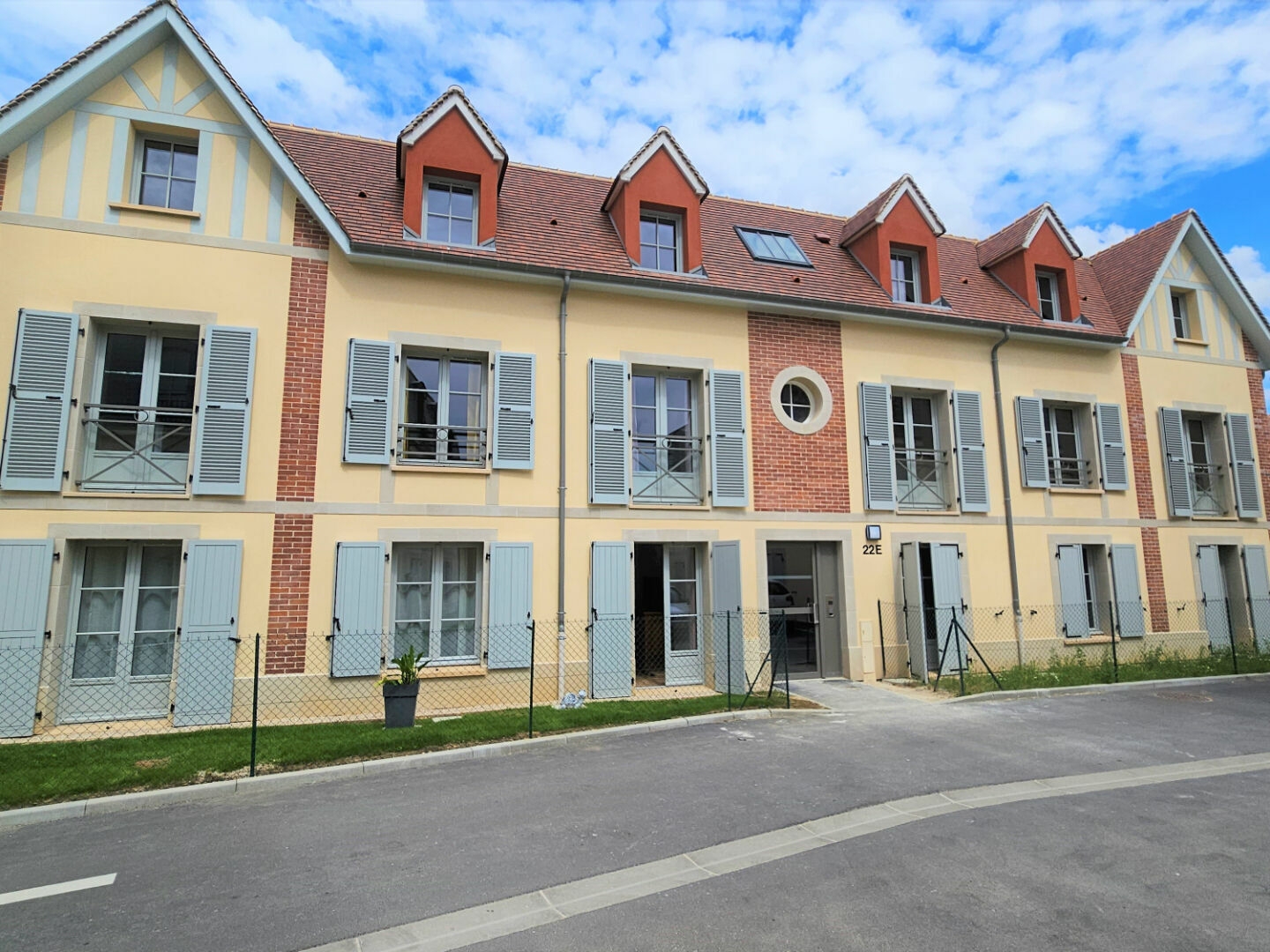 Appartement à vendre - 3 pièces - 63m2 - Senlis (60300)
