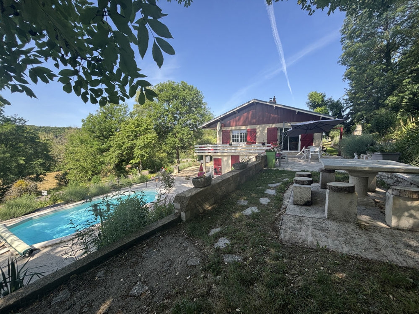 NOD SUR SEINE (21) Magnifique maison ( 1971) de 130m2 / 7300m2 de terrain , piscine proche de CHATILLON