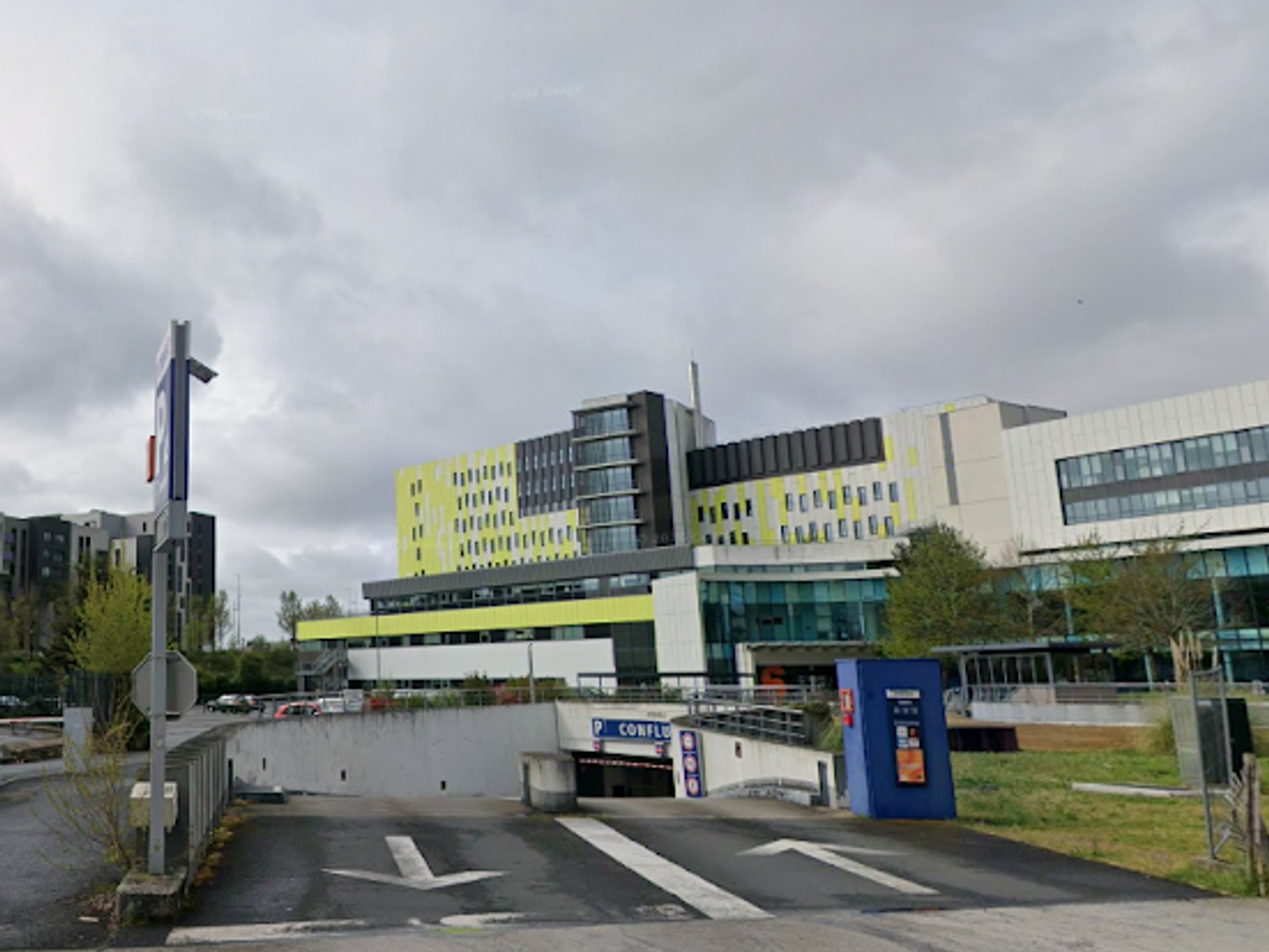 Parking / garage / box à vendre - 13m2 - Rezé (44400)