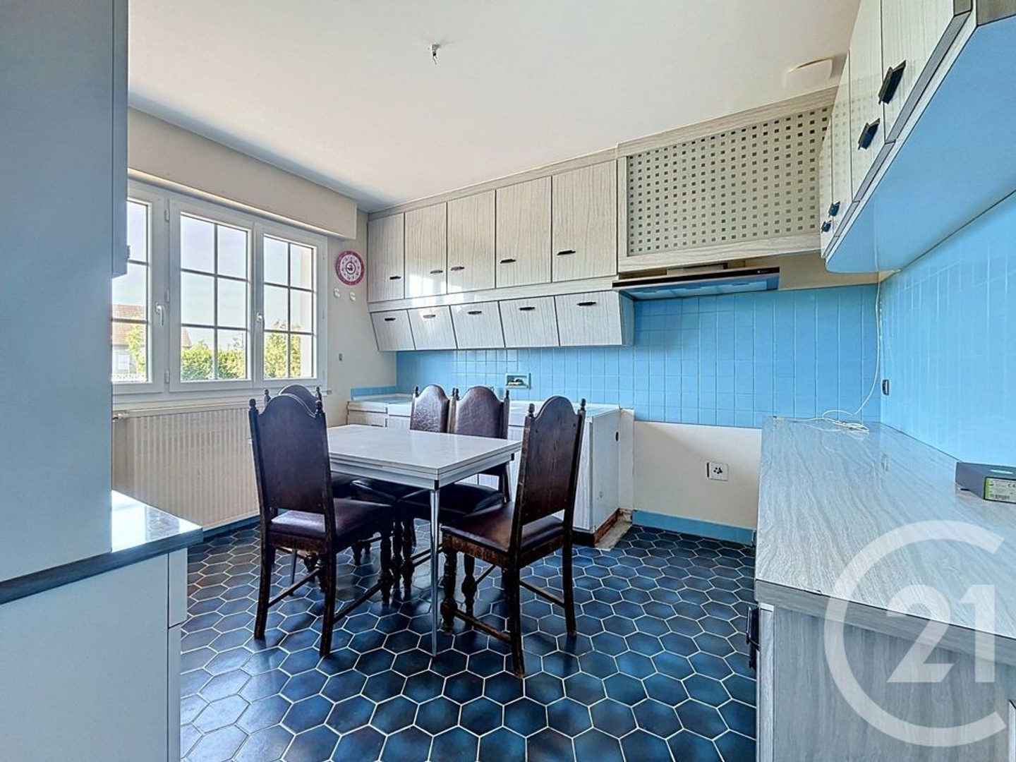 Maison à vendre - 5 pièces - 180m2 - Varennes-Sur-Allier (03150)